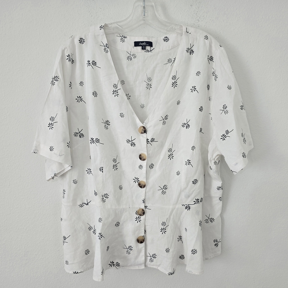 Angels Floral Peplum Top Womens Plus 3x- White